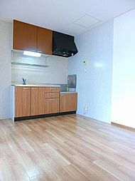 ミレニアーム 2階3DKのリビング/ダイニング