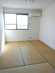 キャッスルハイツ古沢 1階ワンルームのリビング/ダイニング