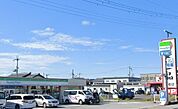 ファミリーマートとよさと沢店まで831m