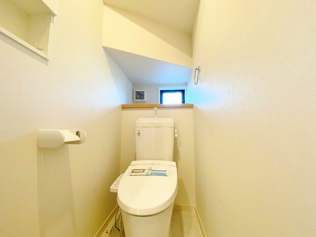 1、2階に設置した洗浄便座付きのトイレはいつでも快適にご使用いただけます。