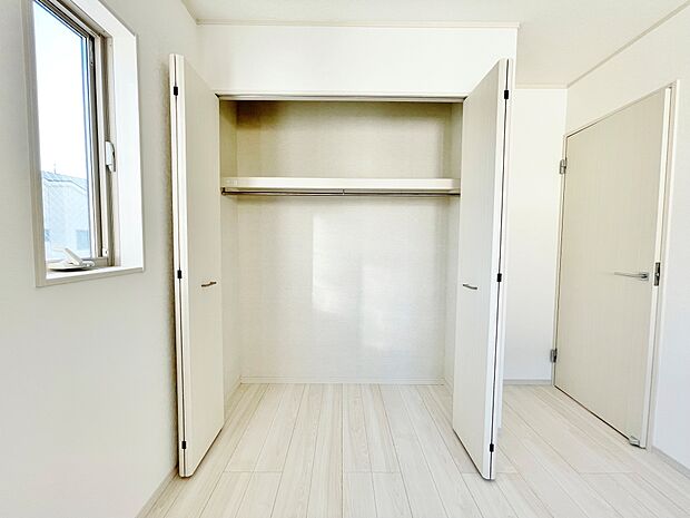 各お部屋にしっかりと収納スペースを設けてあります。