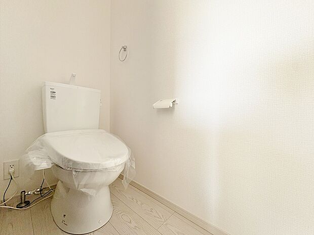 洗浄便座はいつでも快適に、清潔にご使用いただけます。