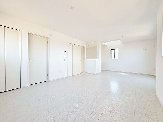 お気に入りのインテリアに囲まれた素敵な空間を創り上げてください。