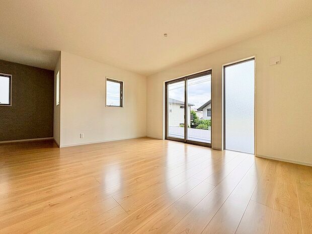 開放的なリビングでのびのびとした暮らしの実現へ。