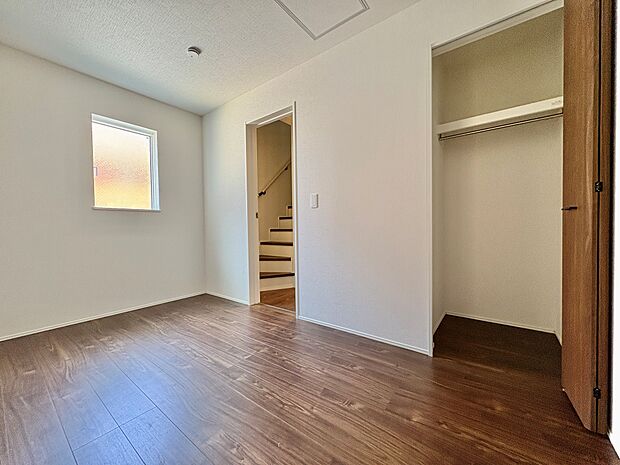 絶妙な雰囲気を意識してコーディネート致しました。