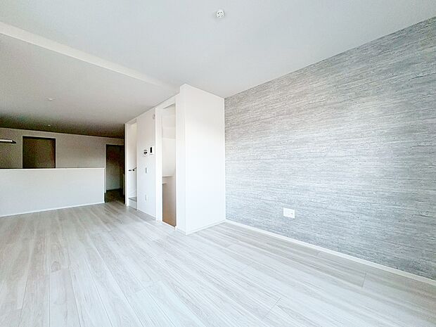 LDK広々19.4帖。採光通風を確保した心地よいリビング空間を2階に設けました。