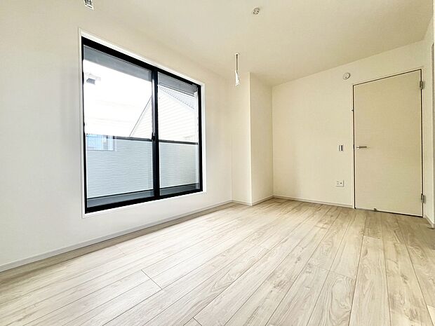 家具やレイアウトでお好みの空間を創り上げられます。