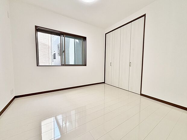 家族のくつろぎの時間を、さらに開放的にする空間。