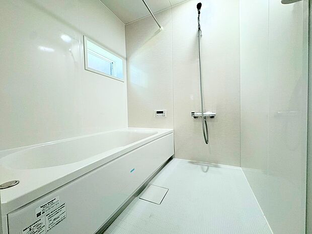 時間が経っても冷めづらい浴槽を採用することでエコで節約になります。