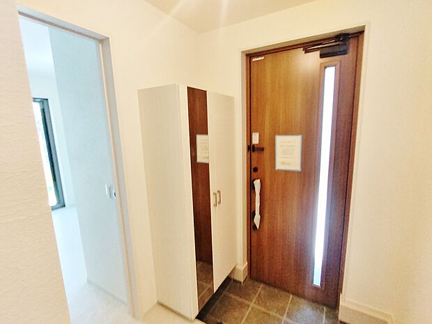 「ただいま」「おかえり」を交わすだけで家族の絆が深まります。