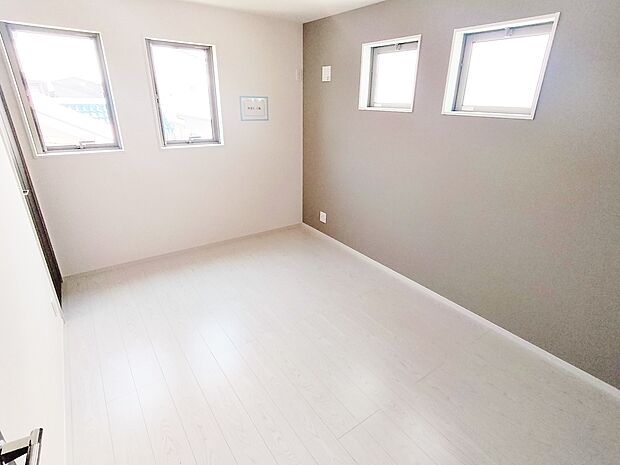 時を忘れ、つきることのないたわいもない会話を楽しむ時間。