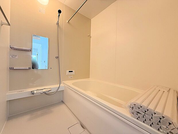 時間が経っても冷めづらい浴槽を採用することでエコで節約になります。