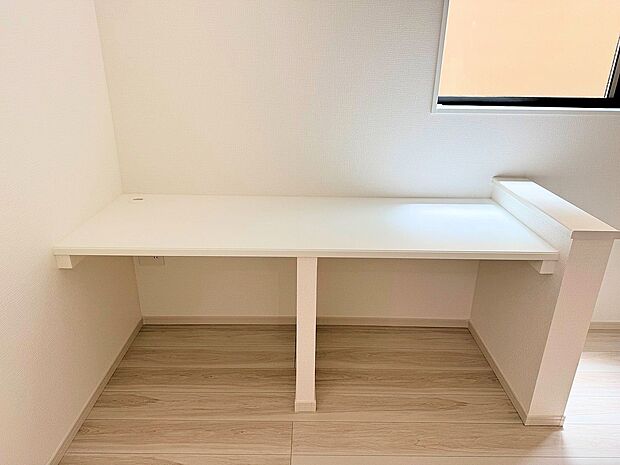 多用途に使える便利なカウンターです。