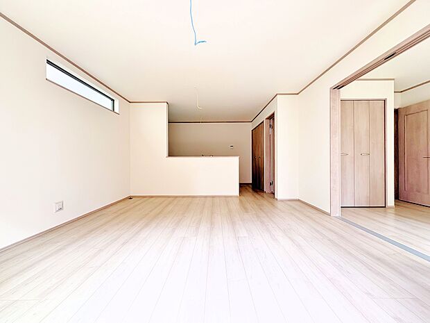 くつろぎの時間をさらに開放的にするLDK。