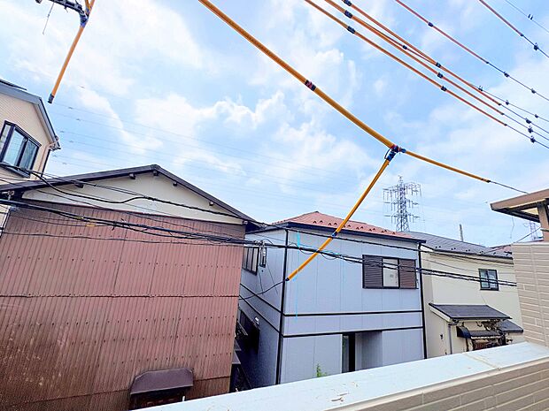 かけがえのない街並みや風景が広がります。