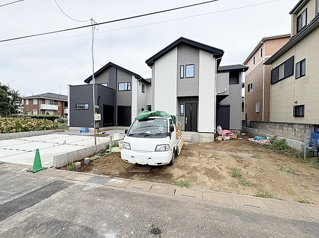 2階は全居室二面採光。採光や通風を考えて設計された間取り。(令和7年8月 撮影)