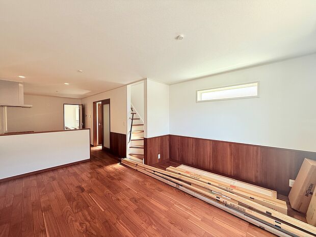 穏やかな風と陽光を導き、プライバシーに配慮した設計プラン。