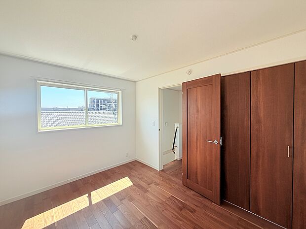 絶妙な雰囲気を意識してコーディネート致しました。