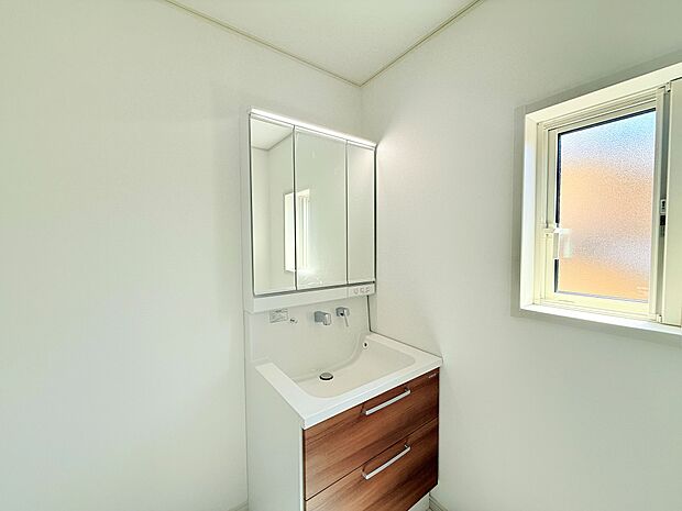 水廻りを集中させ、家事効率の良い間取りを実現しました。