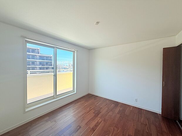 ゆったりとした休息と癒しを提供してくれる空間があります。