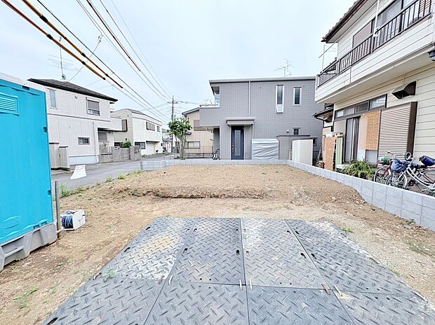 ゆったりした時間が流れる住環境。(令和7年5月 撮影)
