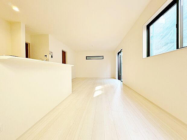 気持ちの良い光に包まれながら、開放感を感じられる雰囲気。