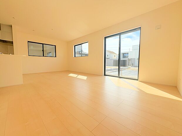 一日中家にいても飽きることのない素敵な空間です。