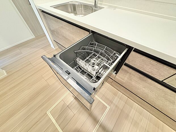 高温で洗浄することでピカピカに。手荒れの軽減も嬉しいポイント。