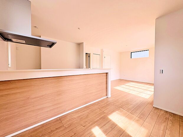 ここにはみんなが集い、食事と楽しい会話が始まります。