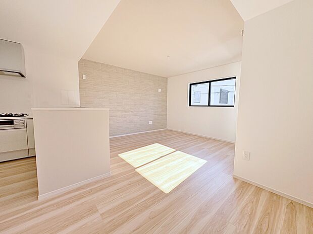 住む人の暮らしを心地よく彩り、愛着の深まる空間へ。