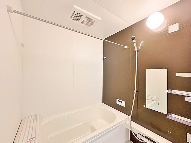 ゆっくりと浸かり疲れを癒せば、本当の自分が戻ってきます。