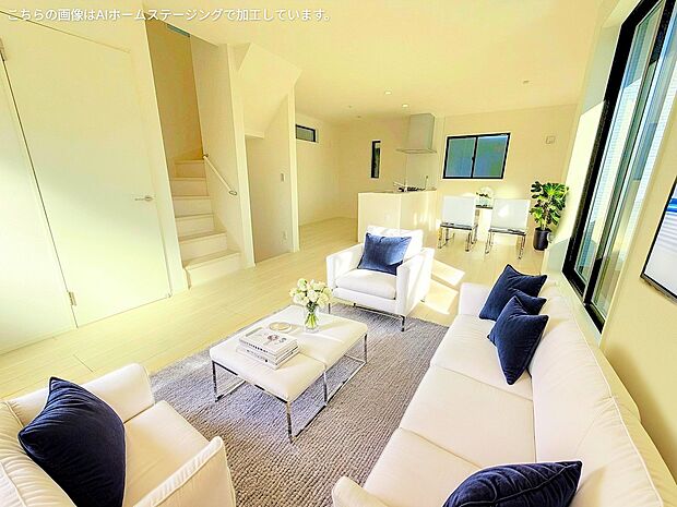 素敵なリビングで心ゆくまでお楽しみください。※現況物件写真にCG画像処理済み