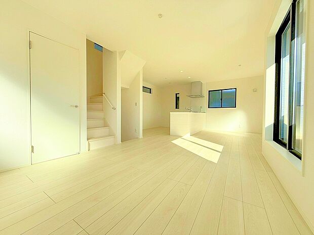 19帖の広々としたLDKを2階に設けました。