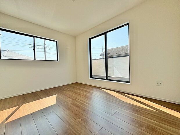 豊かな陽光がこの場所を照らしだす。