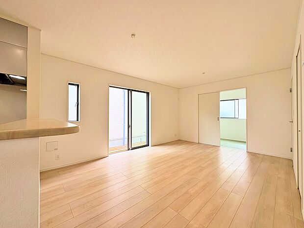 どこにいても空間全体を見渡せるおしゃれなＬＤＫです。