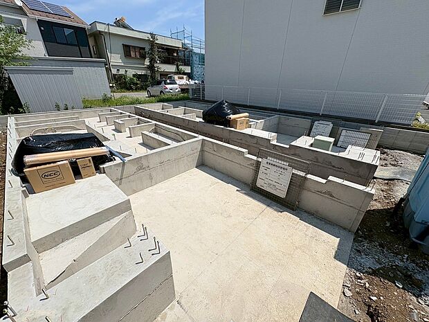 全居室二面採光で各部屋に収納を配置しています。(令和7年8月 撮影)