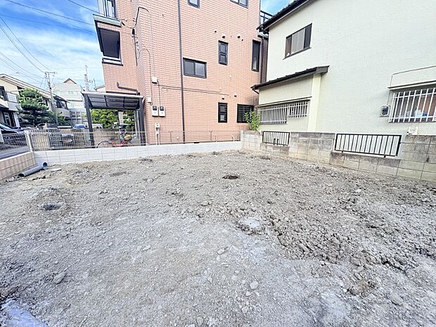 ご家族と愛情を育む新しい暮らしはいかがですか。(令和7年7月 撮影)