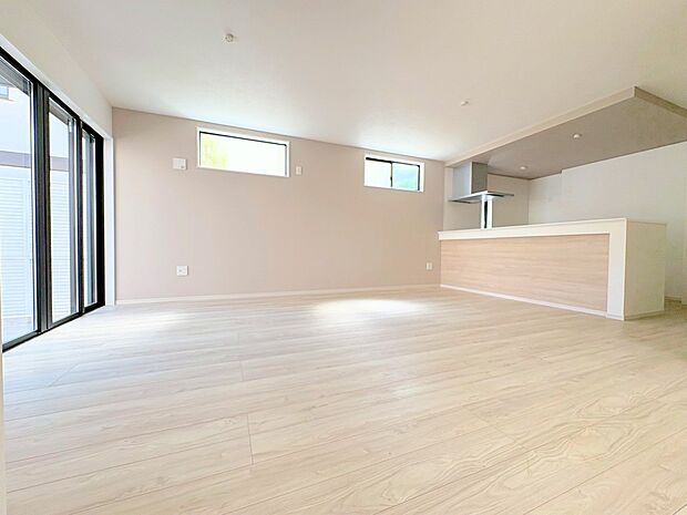 開放的なリビングでのびのびとした暮らしの実現へ。