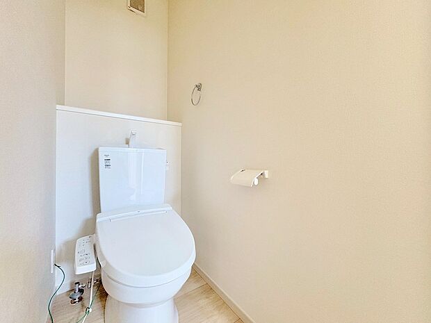 水周りはシンプルにホワイトで統一いたしました。