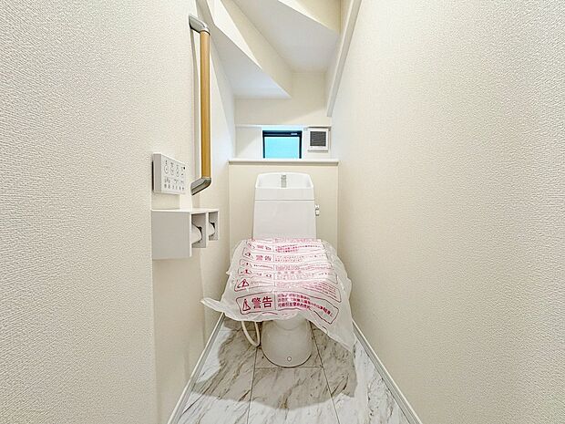 洗浄便座はいつでも快適に、清潔にご使用いただけます。