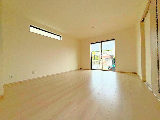 ご家族が自然と集まる空間を設計から実現しました。