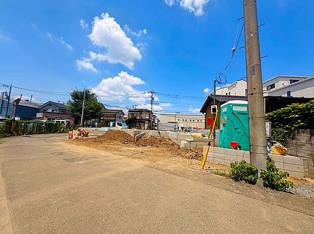 個性ある空間を演出し、そこに住まう人の幸せが育まれる場所。(令和7年7月 撮影)