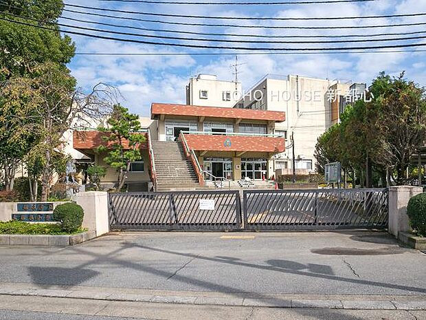 東越谷小学校まで約1200m