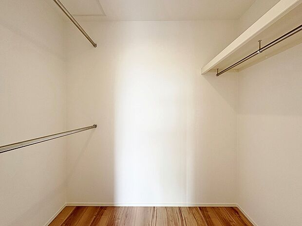 機能的な収納を備えることで、空間を有効に使えます。