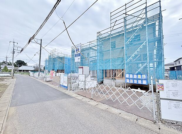 左端が6号棟です。周辺環境や街並みなど、是非一度、現地をご確認ください。(令和7年11月 撮影)