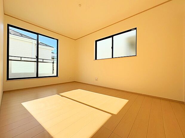 全体を融合させることでより高いステータスの演出が可能。