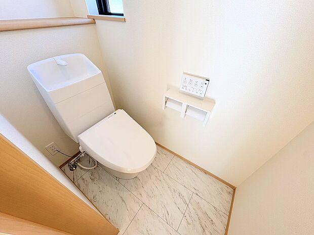 洗浄便座はいつでも快適に、清潔にご使用いただけます。