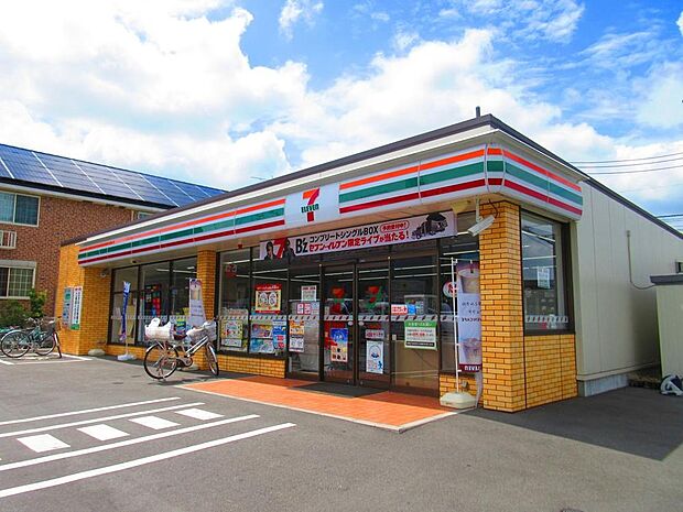 セブンイレブン深作2丁目まで約300m