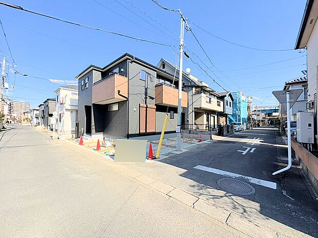 角地を活かした陽光あふれる爽やかな邸。(令和8年1月 撮影)