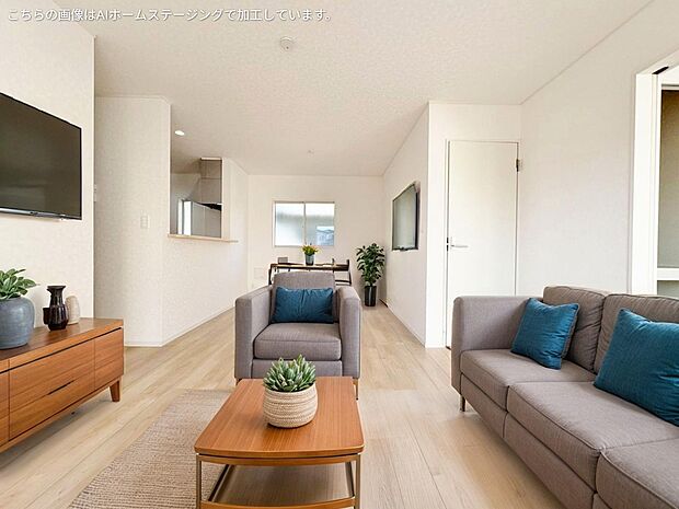 家具やレイアウトでお好みの空間を創り上げられます。 ※現況写真にCGによる画像処理済み